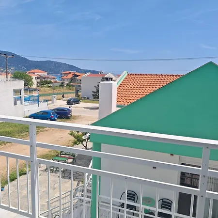 מלון דירות Menta Thassos 3*